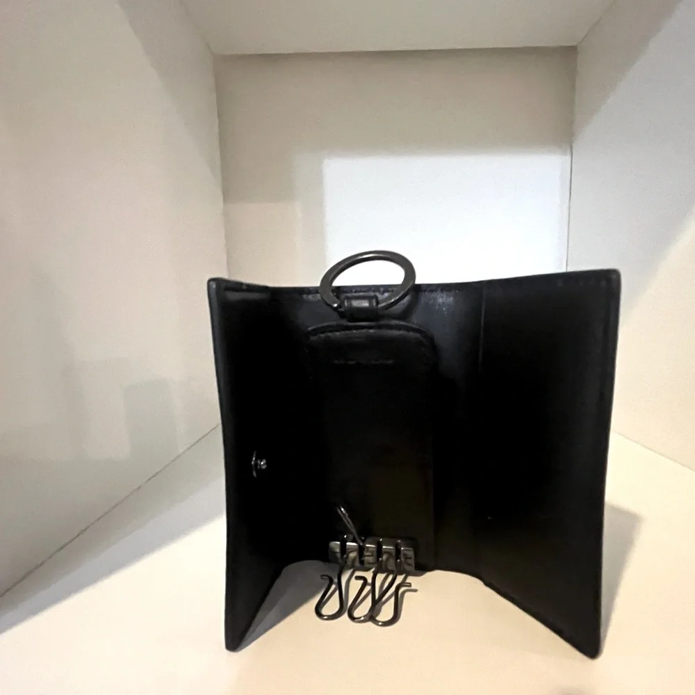 Coach Four Ring Key holder with card case in Signature canvas Black/Gray - Picture 5 of 6